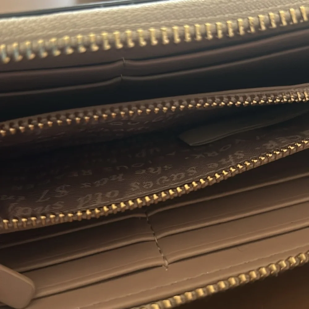 Kate Spade Gold Glimmer Zip Wallet - Picture 7 of 9